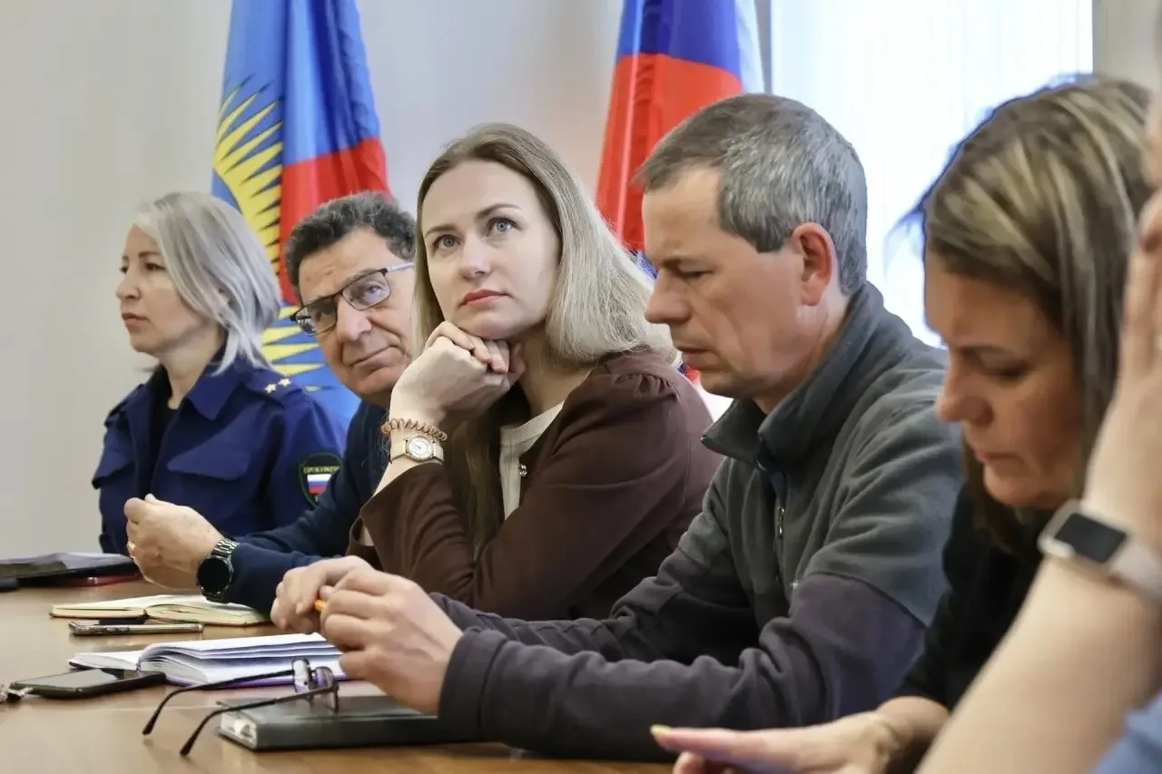 Александр Самарин: ✅ Актуальные вопросы, касающиеся сферы жилищно-коммунального хозяйства, рассмотре
