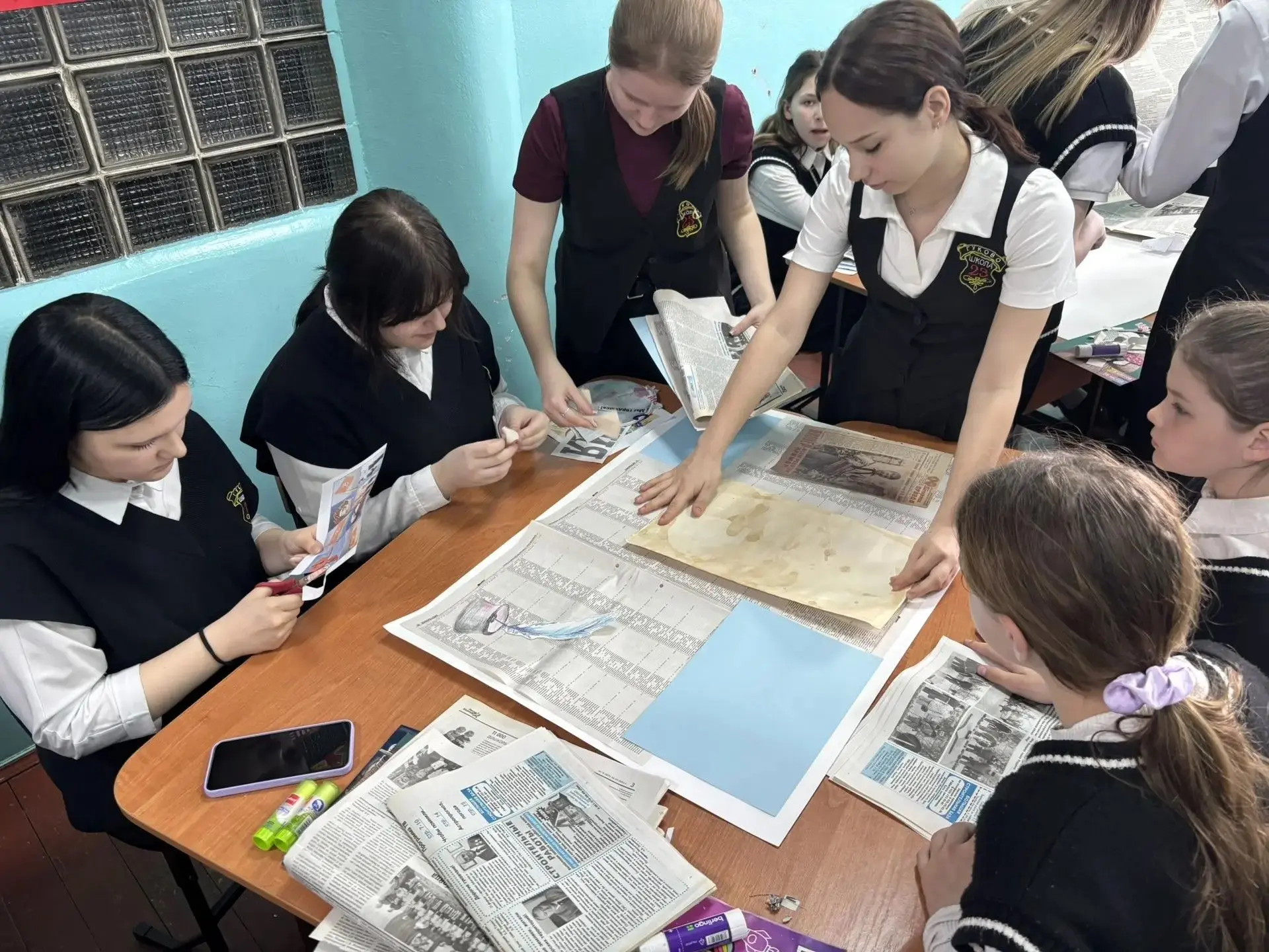 ✨ ИТОГИ МАСТЕР-КЛАССА «ПОДАРОК ШКОЛЕ СВОИМИ РУКАМИ» ✨ В кабинете № 123 вчера за один урок 6 команд п
