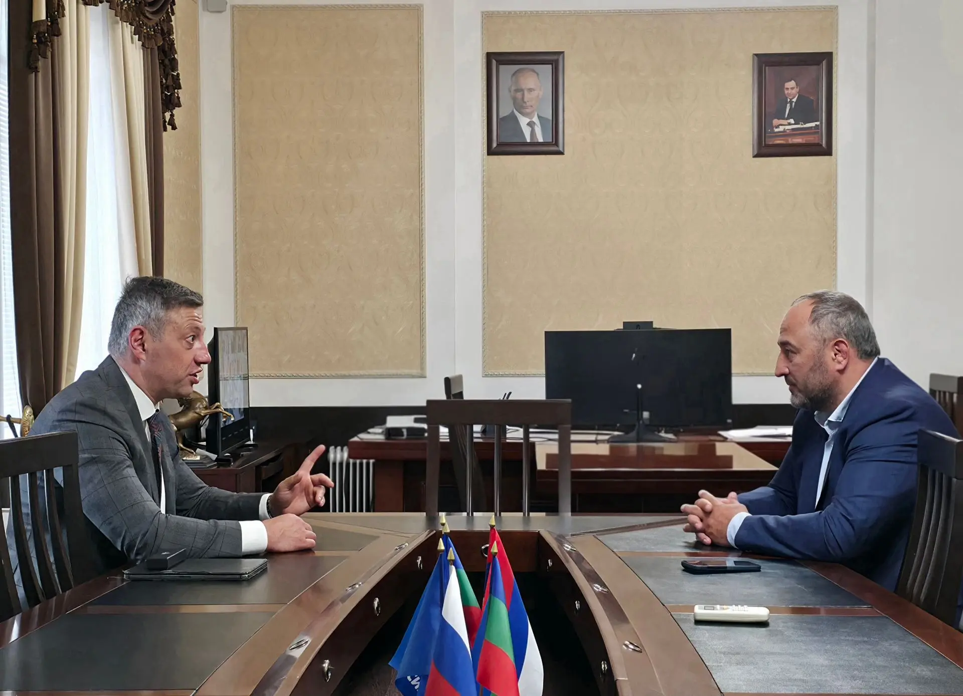 Сегодня состоялась рабочая встреча с министром цифрового развития Карачаево-Черкесской Республики Ва