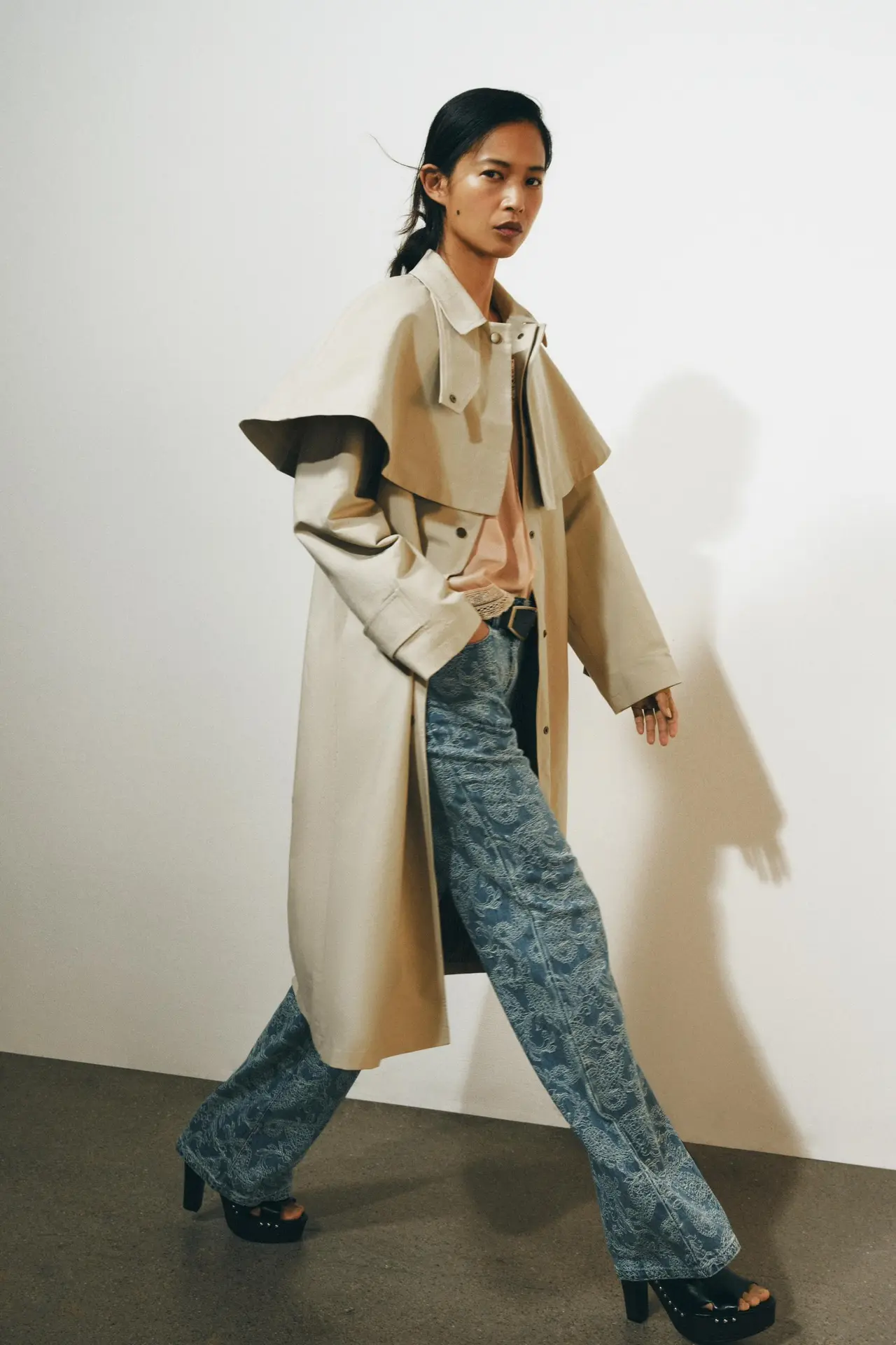 Тренч ZARA 💔 ZW COLLECTION со съемным кейпом 🍂
