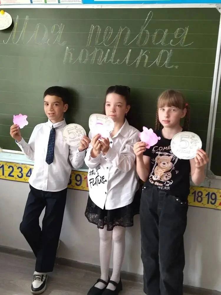 С 23 апреля по 1 августа 2026 года ученики школы принимали активное участие в девятом э...