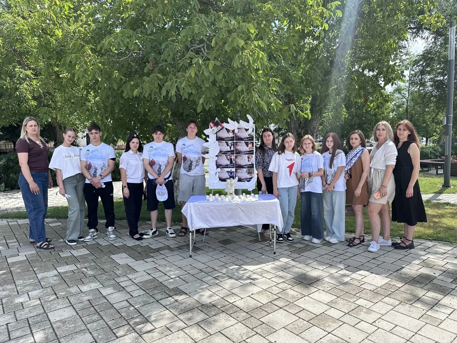 В Георгиевском округе прошла акция-реквием «Ангелы Донбасса», посвящённая Дню памяти детей — жертв в