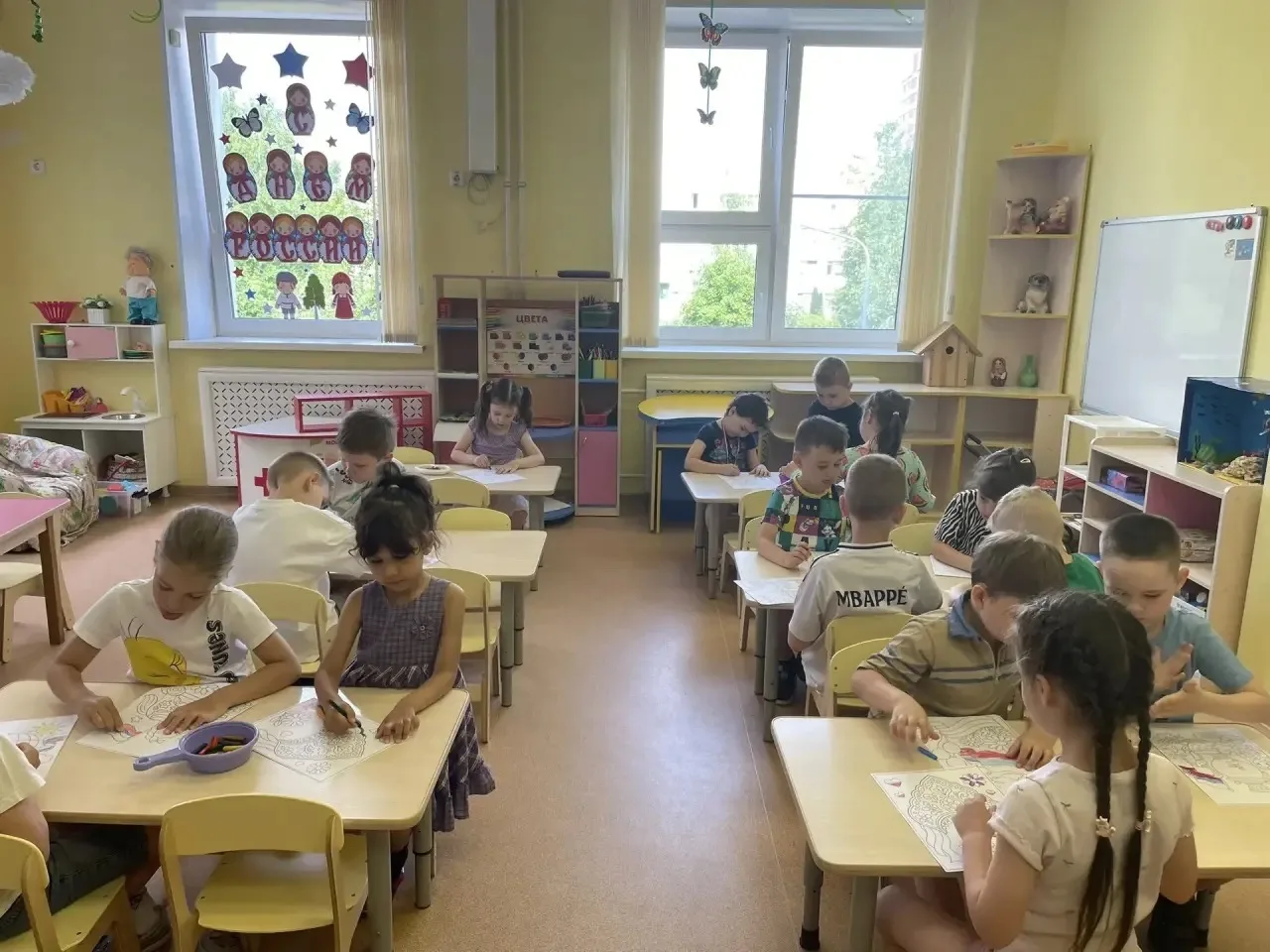 🇷🇺 День России в детском саду: патриотическое занятие! 🇷🇺 
 
В преддверии Дня России в нашем дет