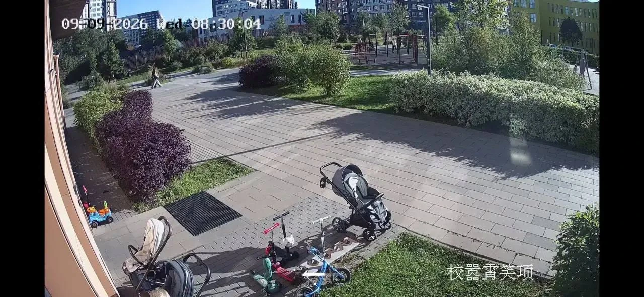 Добрый день! Просьба разместить объявление о краже детского велосипеда.