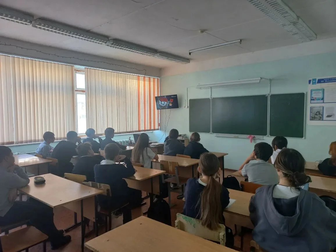 Сегодня важная и скорбная дата — День полного освобождения Ленинграда от фашистской блокады. 872 дол