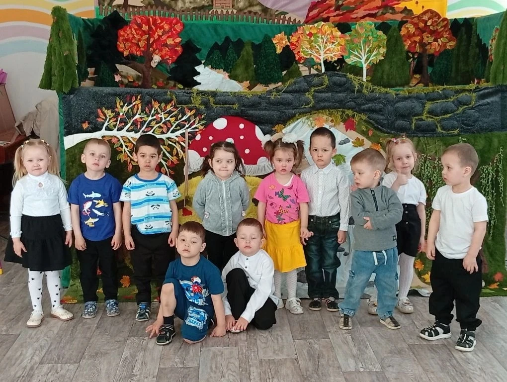 🎭 **Волшебство в детском саду "Золотинка"!**