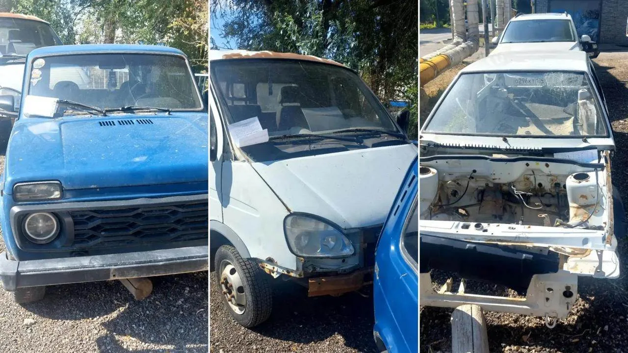 🚗На улице Машиностроителей эвакуируют брошенные автомобили