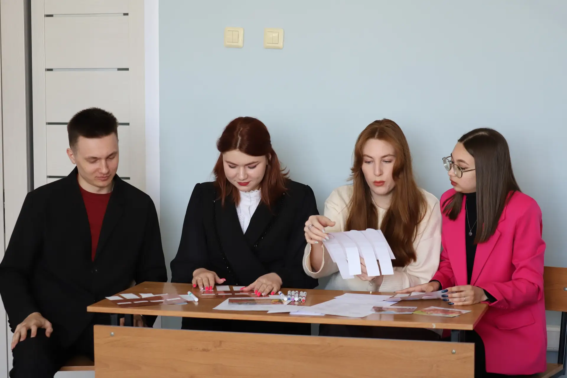 Как белгородские «звезды» учительского цеха вдохновляют новичков?  В Белгородском институте развития