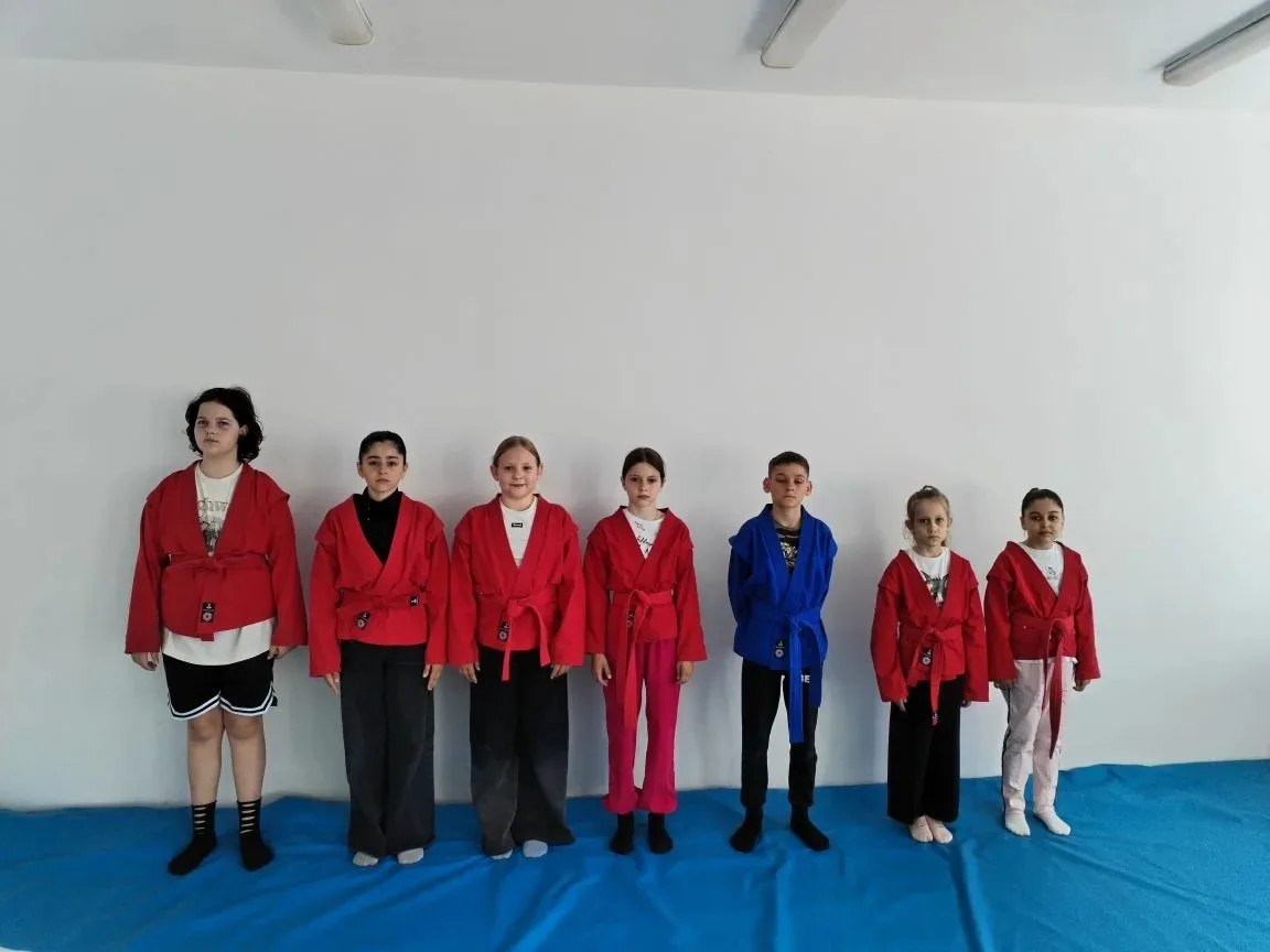🤼‍♀В рамках реализации проекта "Самбо в школу!" на базе Первой школы г. Надым,  ЯНАО,  была проведе