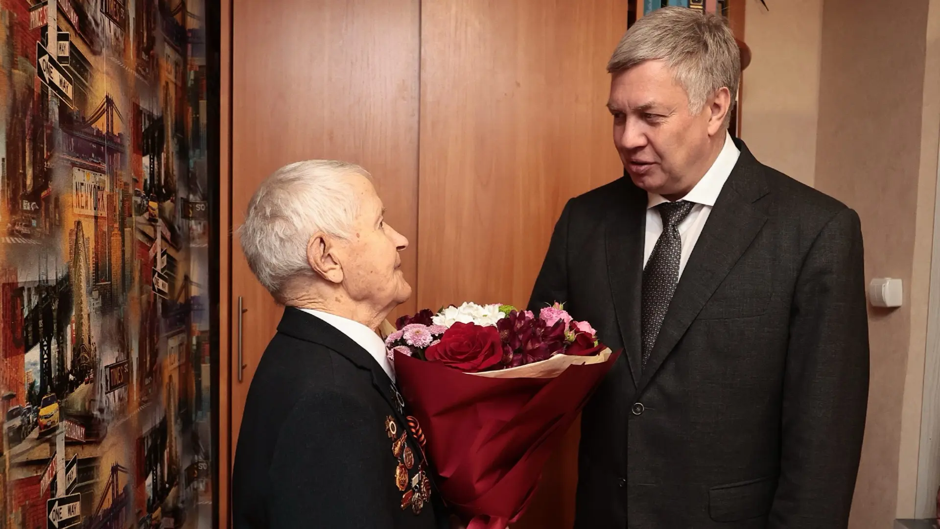 ⭐️Навестил ветерана Великой Отечественной войны, почетного гражданина Ульяновска Владим...