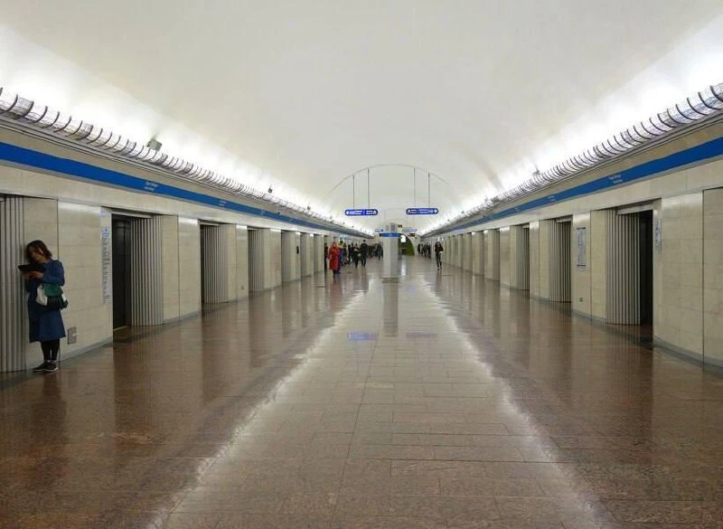 На шевроны вермахта будут наступать пассажиры метро «Парк Победы». Губернатор рассказал об обновленн