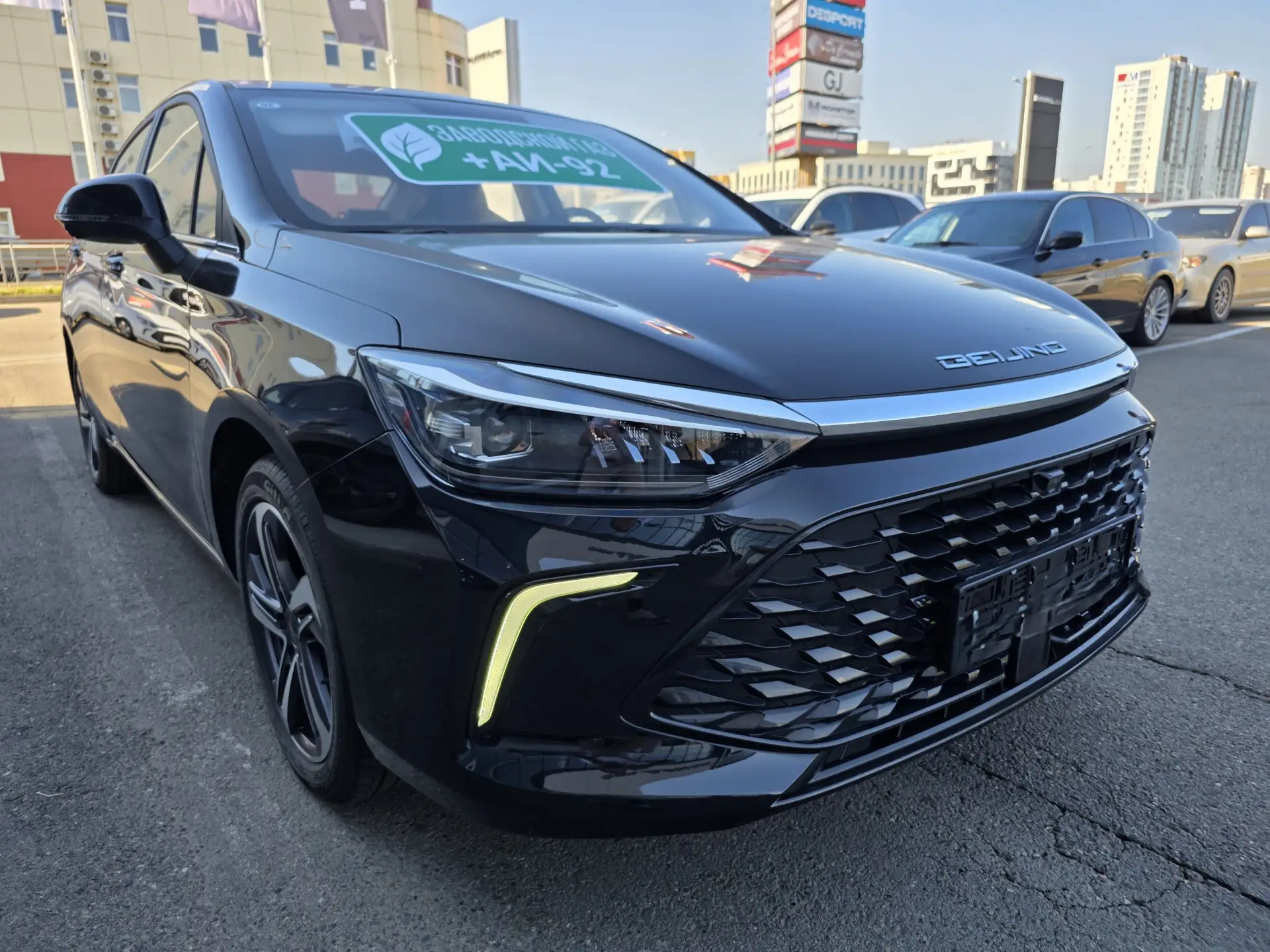 BAIC U5 Plus CNG — метан вместо бензина: таксисты раскупают этот седан с запасом хода 9...