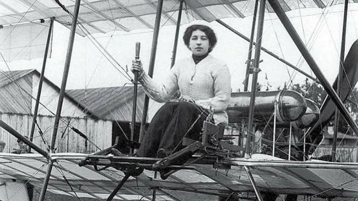 Она первой получила диплом пилота среди женщин России. Лидия Зверева (1890–1916).