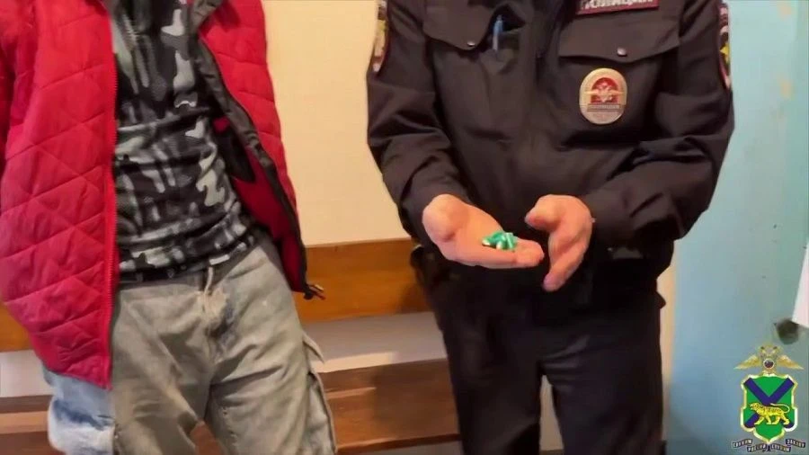 Студент из Индии не по назначению применил свои медицинские знания во Владивостоке

Студента из Инди