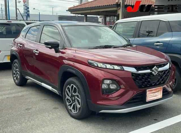 Suzuki Fronx

✔️ 1.5 л, бензин, 101 л.с., мягкий гибрид
✔️ АКПП, передний привод
✔️ 2026 год, новый 