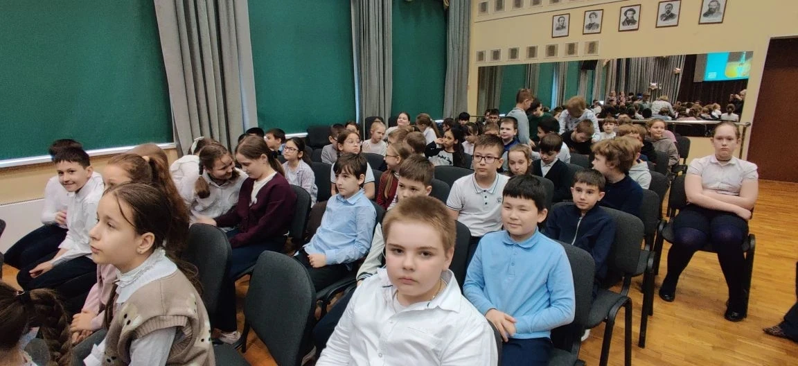 💥 Вот уже 65 лет апрель прочно ассоциируется с космосом. Ведь именно в этом месяце 12 числа в 1961 г