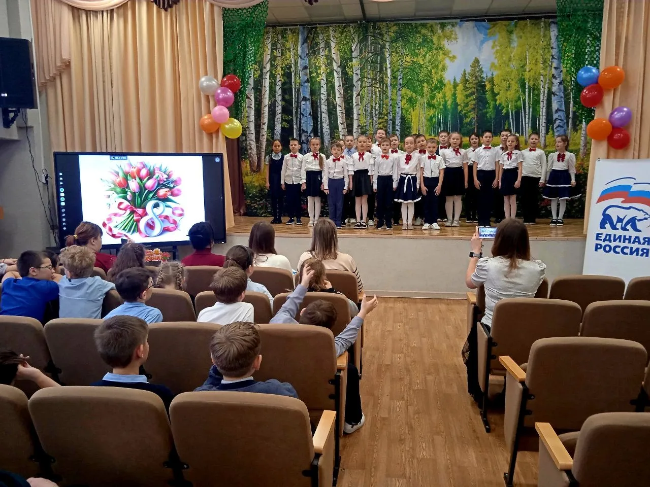 КЛАССНАЯ ВСТРЕЧА С КЛАССНЫМИ МАМАМИ  💫Впреддверии самого прекрасного праздника весны- 8 марта в Перв