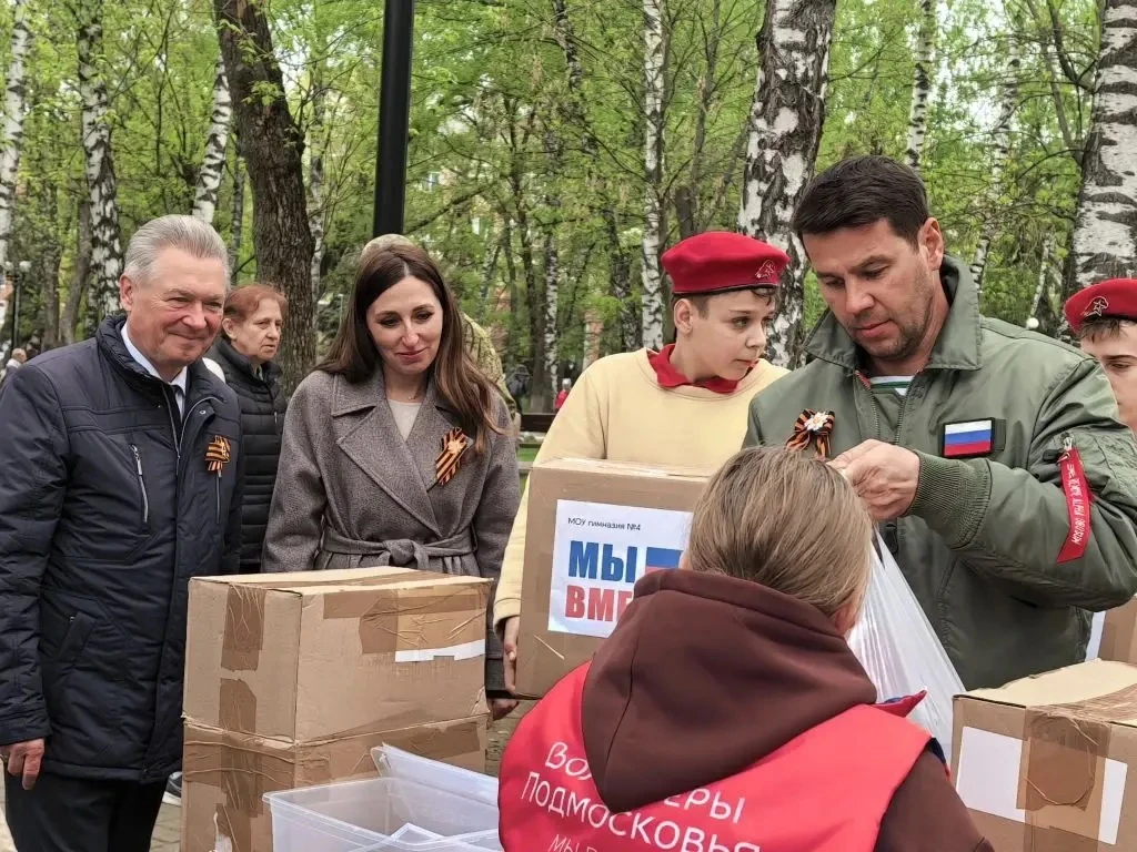 Вместе руководителем депутатского объединения «Единая Россия» #ЛопатинаОС и депутатом #...