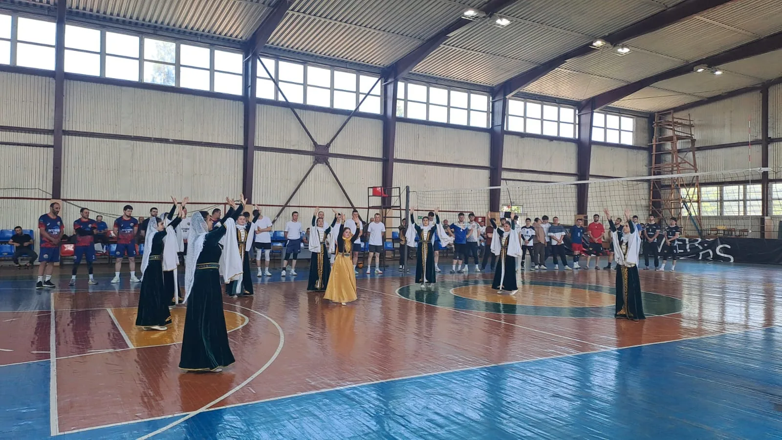 В городе Дагестанские Огни прошел Открытый республиканский турнир по волейболу, посвященный Герою РФ
