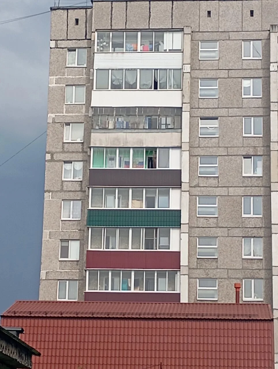 Качканар

Родители, чьи дети живут в квартире с коричневым балконом, воспитайте их, почему они крича