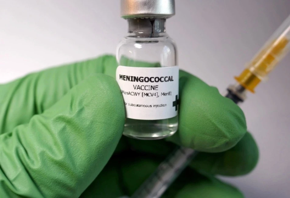 💉Российские ученые создают первую в стране вакцину против менингококковой инфекции гру...