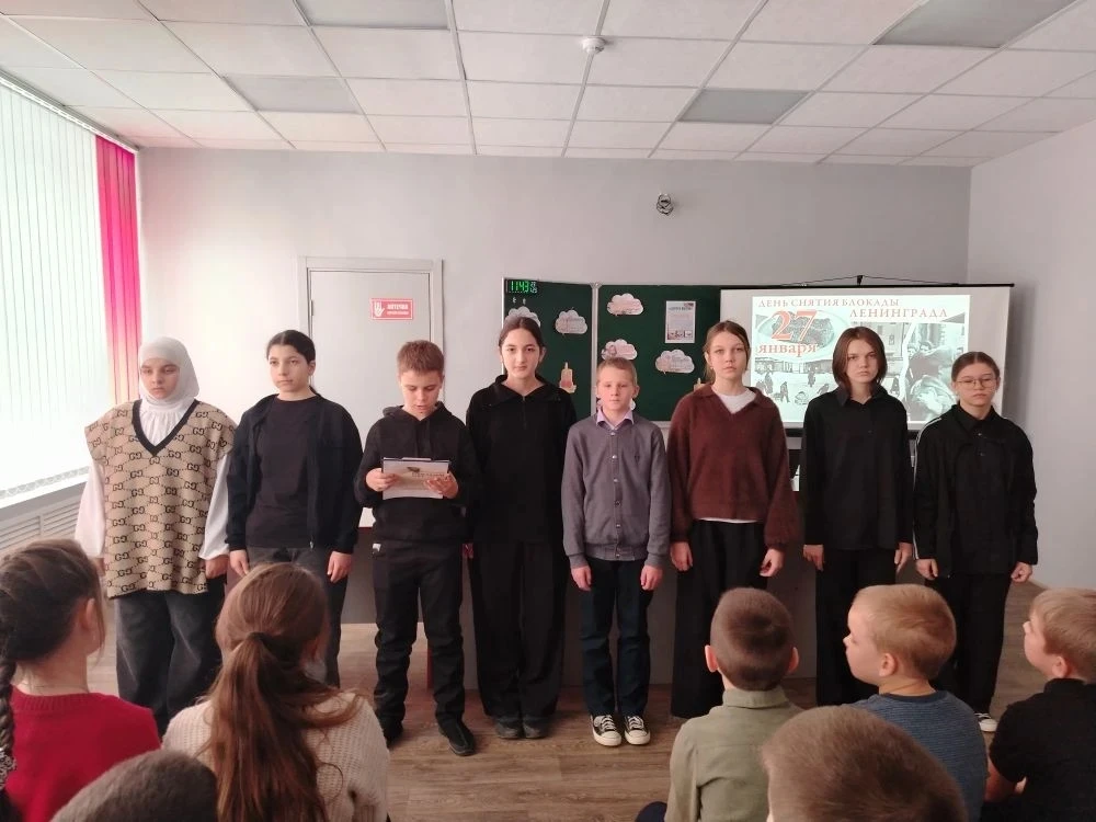 В нашей школе прошла Акция памяти «Блокадный хлеб».  Цель Акции — напоминание о мужеств...