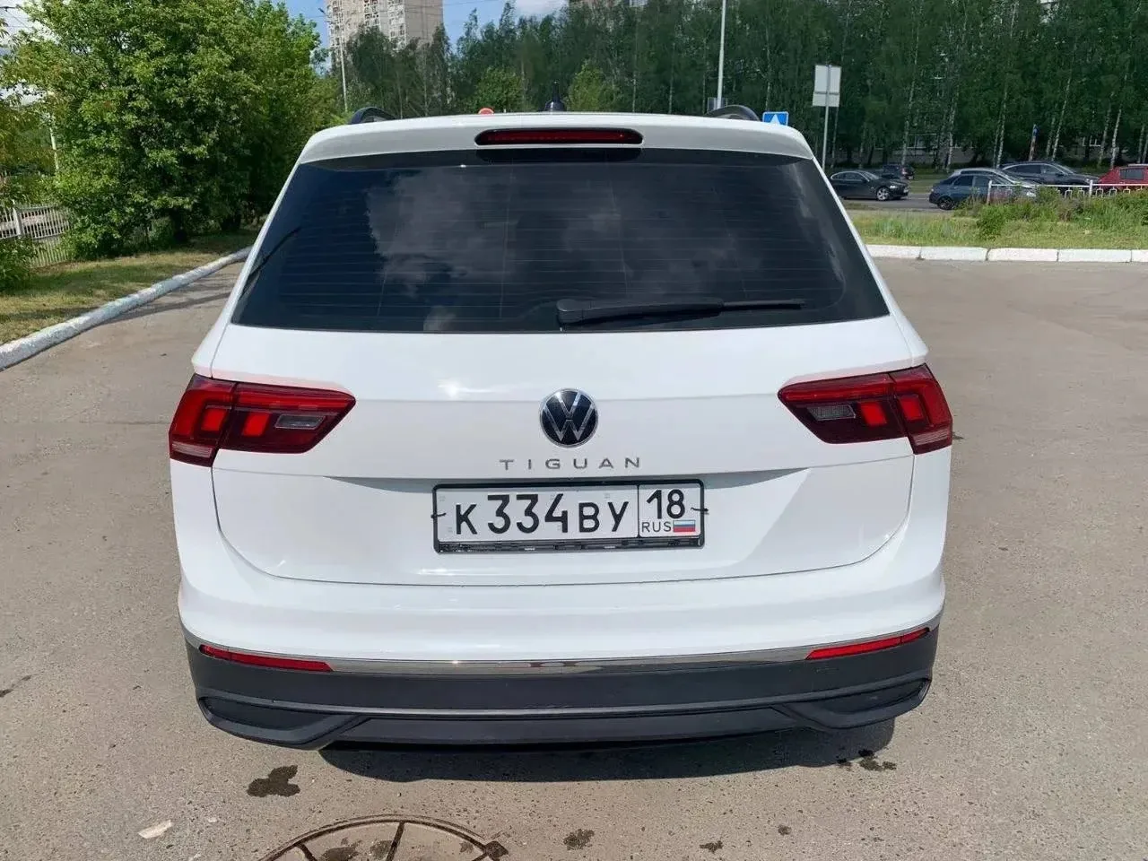 Volkswagen Tiguan  1.4(150л.с) АМТ 2021 год  Пробег: 33.000км родной Я второй хозяин в птс вписан , 
