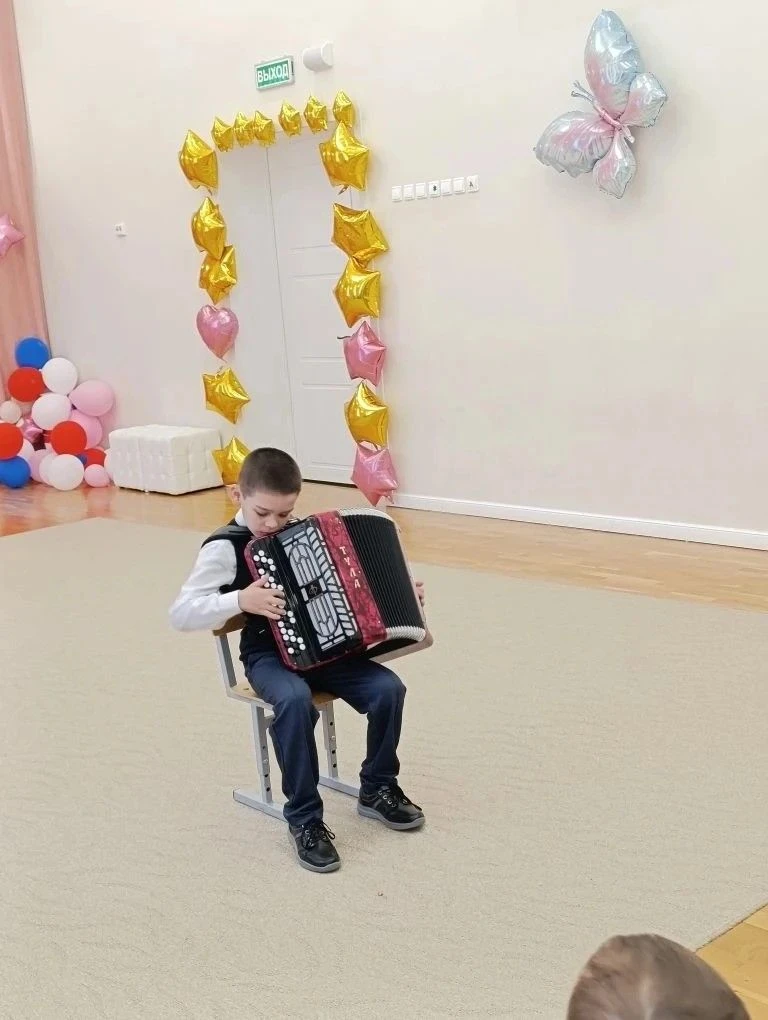 🌸 ️Благодарим наших юных артистов и их преподавателей: Гатауллина Анвара, Гиззатуллина...