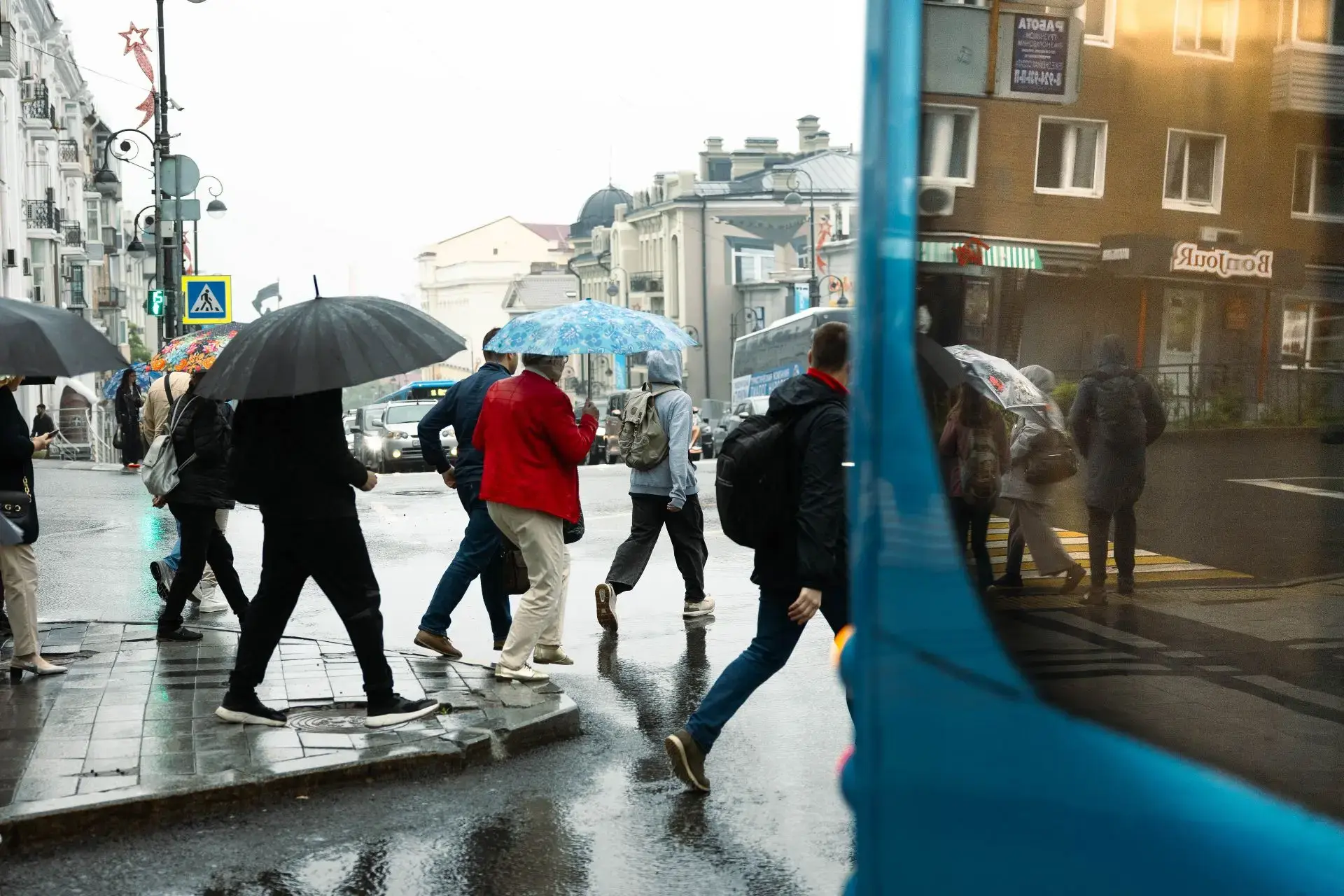 ✅Городские службы находятся в режиме повышенной готовности в связи с непогодой.