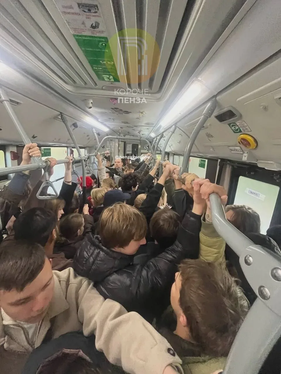 🚌 Жители Пензы: давка в автобусах №93