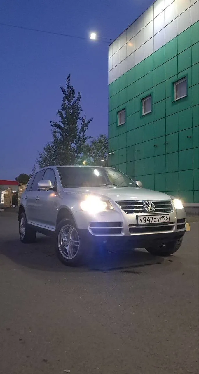 Volkswagen Touareg