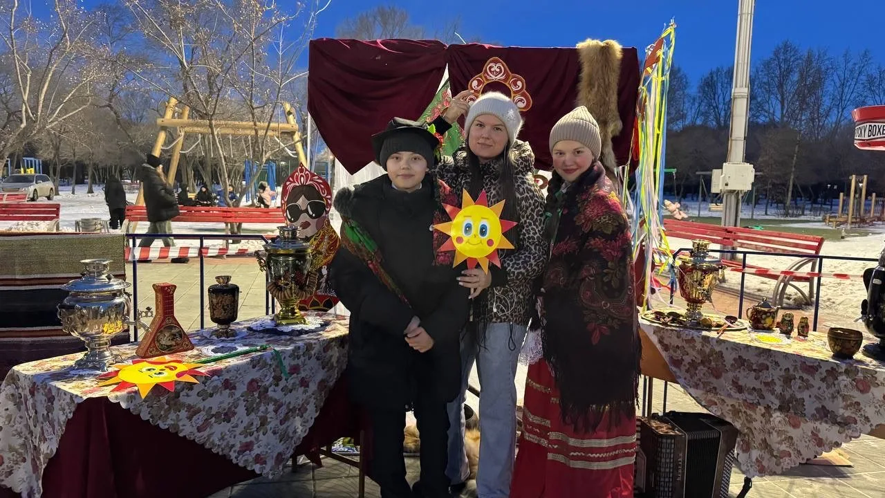 🌞🥞 Масленица — ярко, дружно, креативно!  В этом году наша школа приняла участие в конкурсе фотозон, 