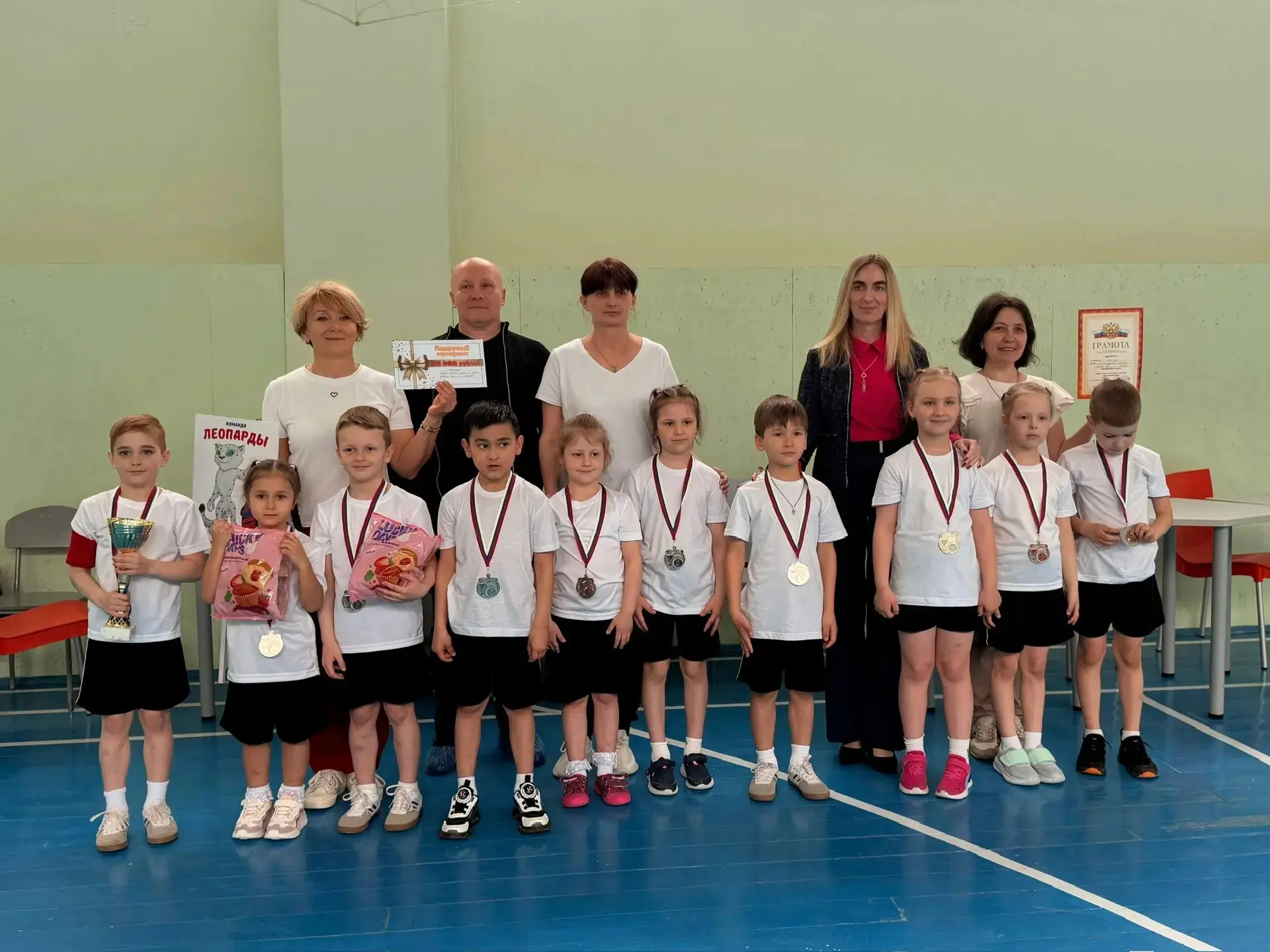 🏆 Сегодня в нашей школе — настоящий спортивный праздник! 🎉 На базе нашей школы прошёл окружной спорт