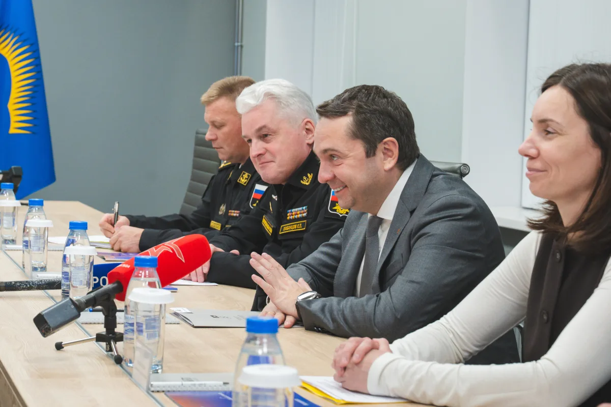 🤝 В Мурманске обсудили вопросы безопасности и развития Арктики