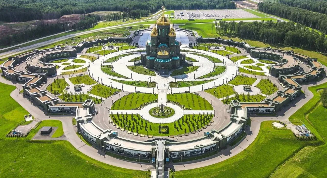В Москве задержали директора парка Патриот Игоря Васильева. По данным Фонтанки и РБК, б...