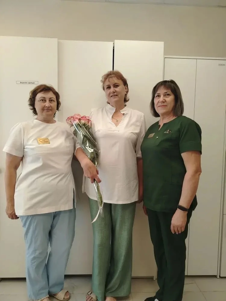 🌟🎉 Поздравляем с юбилеем! 🎉🌟

Сотрудники профсоюза ГБУЗ СК «Курская РБ» поздравили Исаеву О.А. с