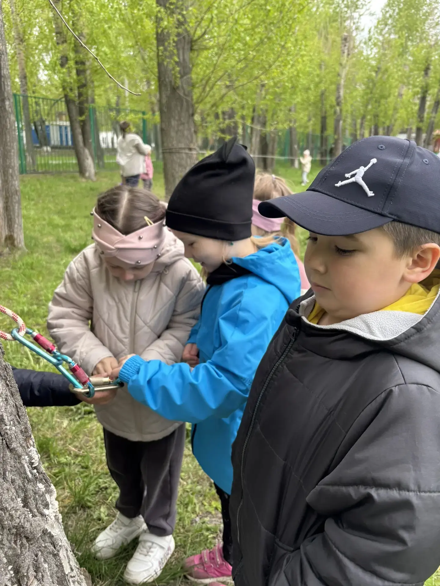 🌲 🌳В течение всего учебного года наши ребята из группы «Почемучки» с большим интересо...