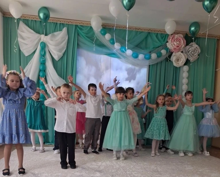 Путешествие во времени: Выпускной в детском саду! 🎓