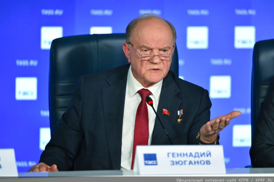 Зюганов рассказал, что дроны во время выборов долетели до его родного района на Орловщине