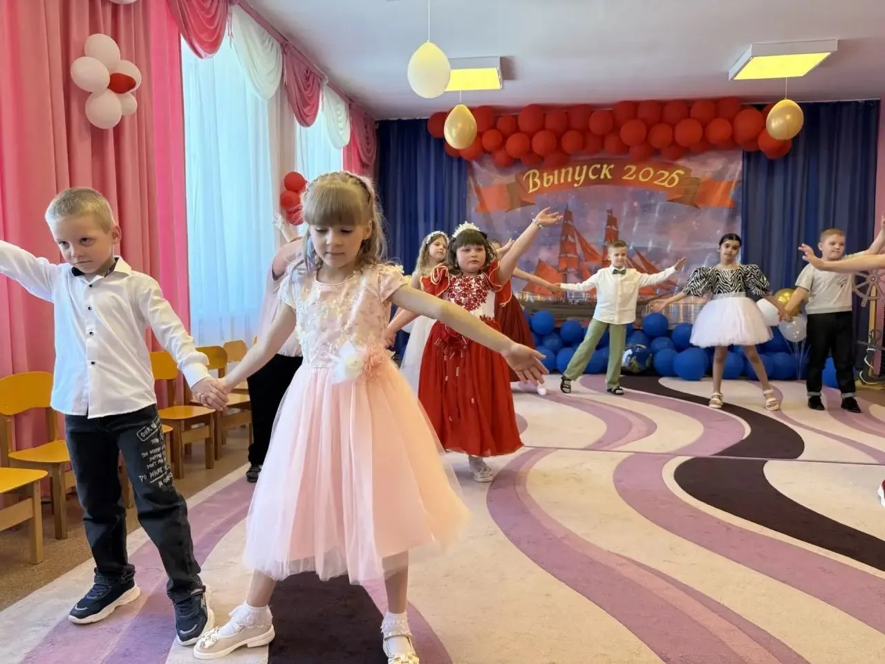 Пролетели года, словно птицы,