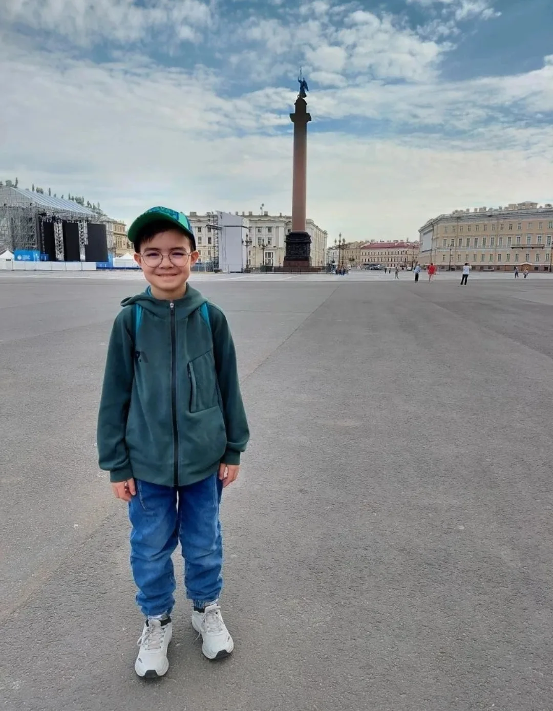 Спасибо вам за то, что делитесь своими фотографиями и рассказываете, как проводите лето! Например, у