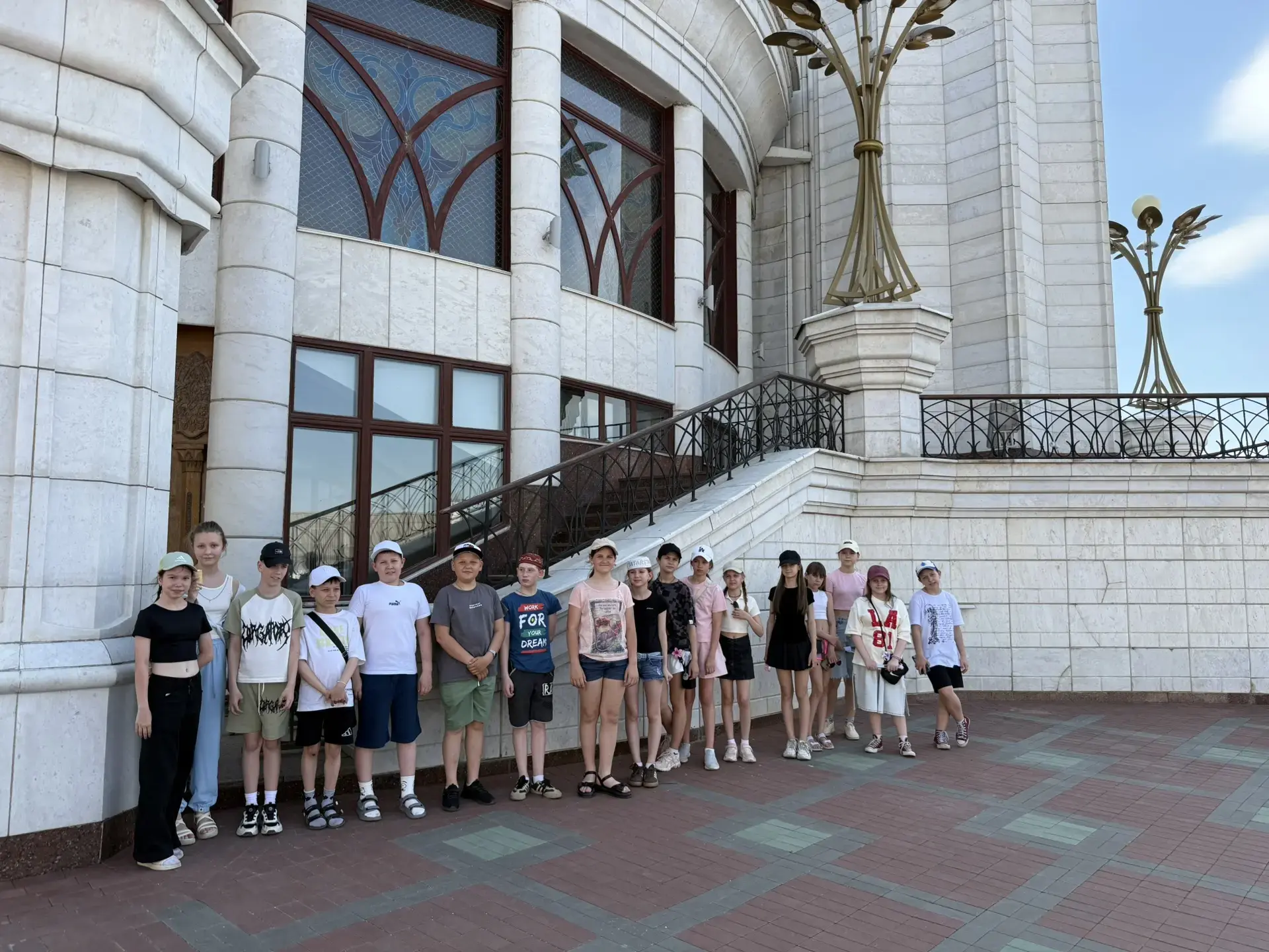 Учащиеся 5Д совершили учебно-познавательную поездку в столицу Республики Татарстан — город Казань. П