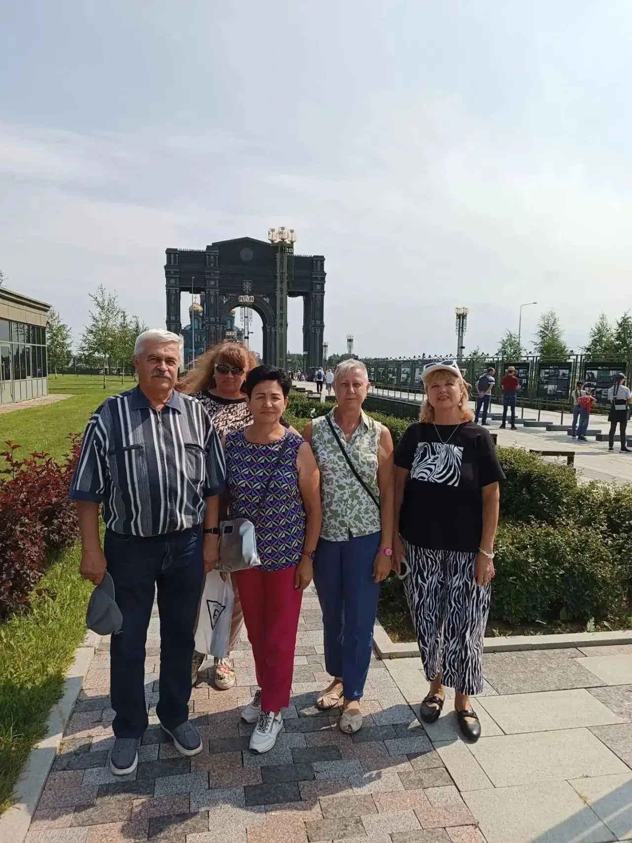 ТВЕРСКИЕ ВЕТЕРАНЫ ОРГАНОВ ВНУТРЕННИХ ДЕЛ ПОСЕТИЛИ ПАРК «ПАТРИОТ»
 

🗓28 июля тверские ветераны орга