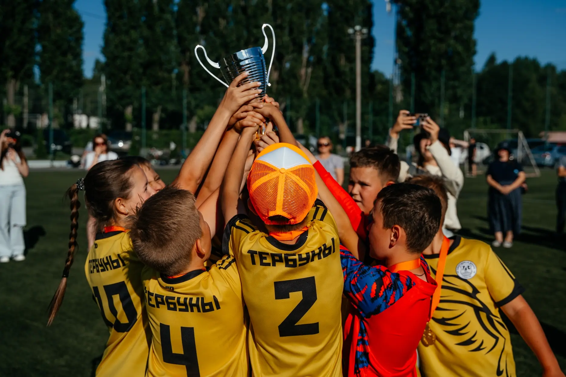 🏆С ПОБЕДОЙ 🔝⚽️
🏟️18 июля в г. Липецке на стадионе "Сокол" состоялся турнир по мини-футболу среди 
