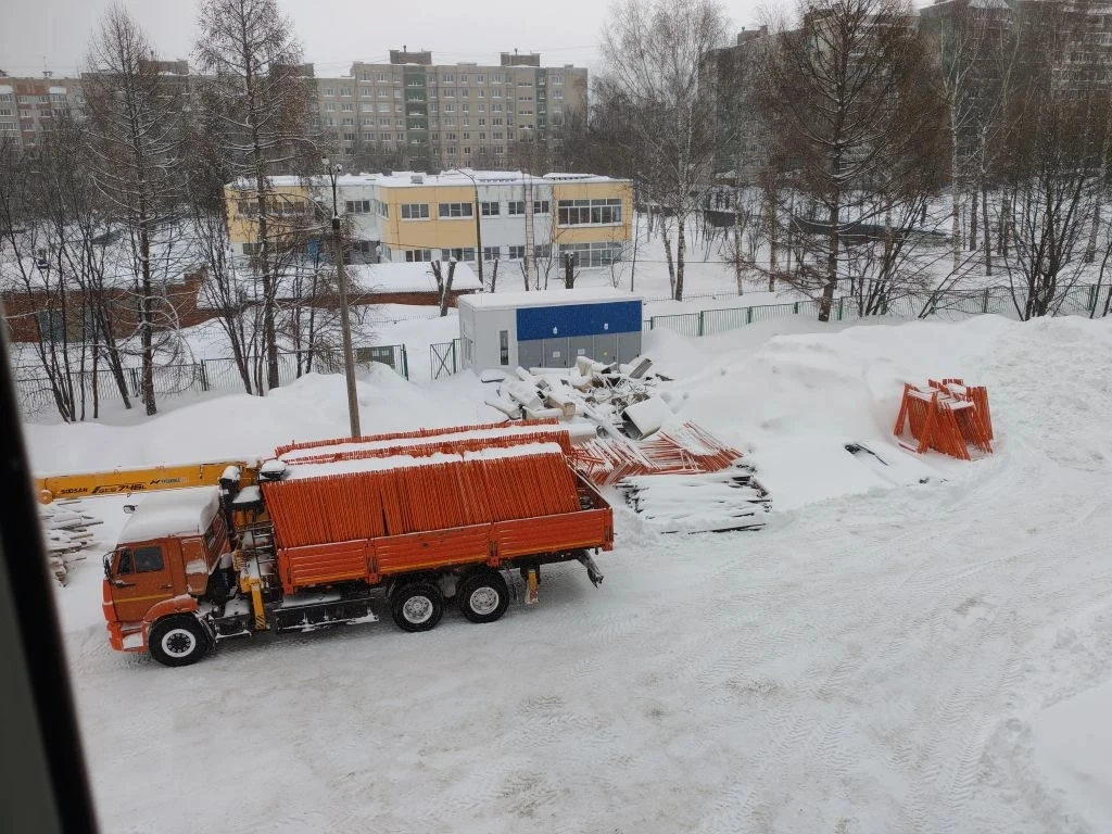 Капремонт 55- ой: 1. Продолжаются демонтажные работы систем коммуникаций. 2. Продолжаются штукатурны