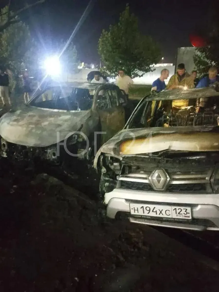 Выяснилась вчерашняя причина пожара на парковке ЖК «Панорама», вспыхнувшие машины загор...