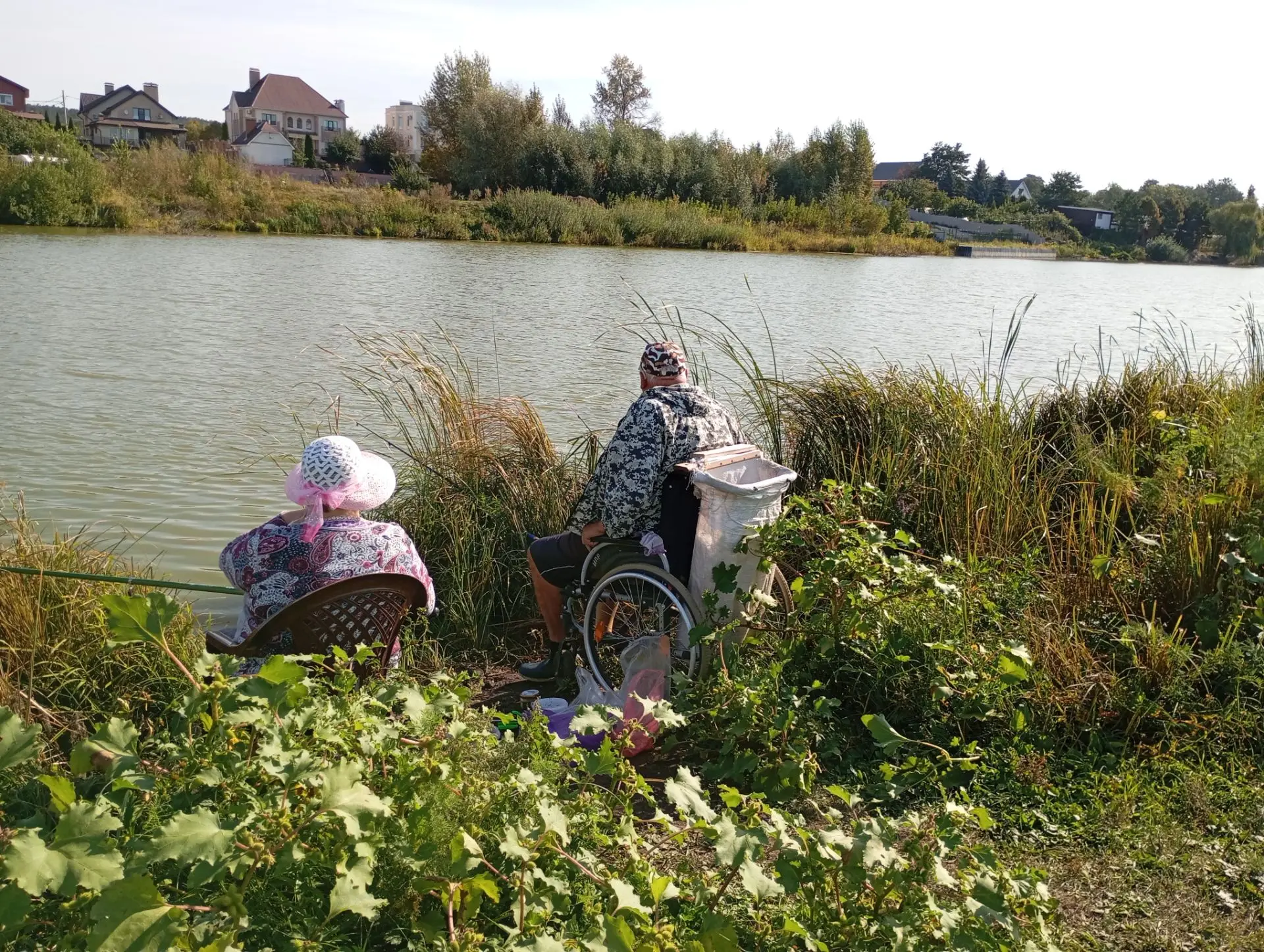 🍁🍁🍁Как же здорово, когда утро начинается с рыбалки! Сегодня наши рыбаки прихватив с ...