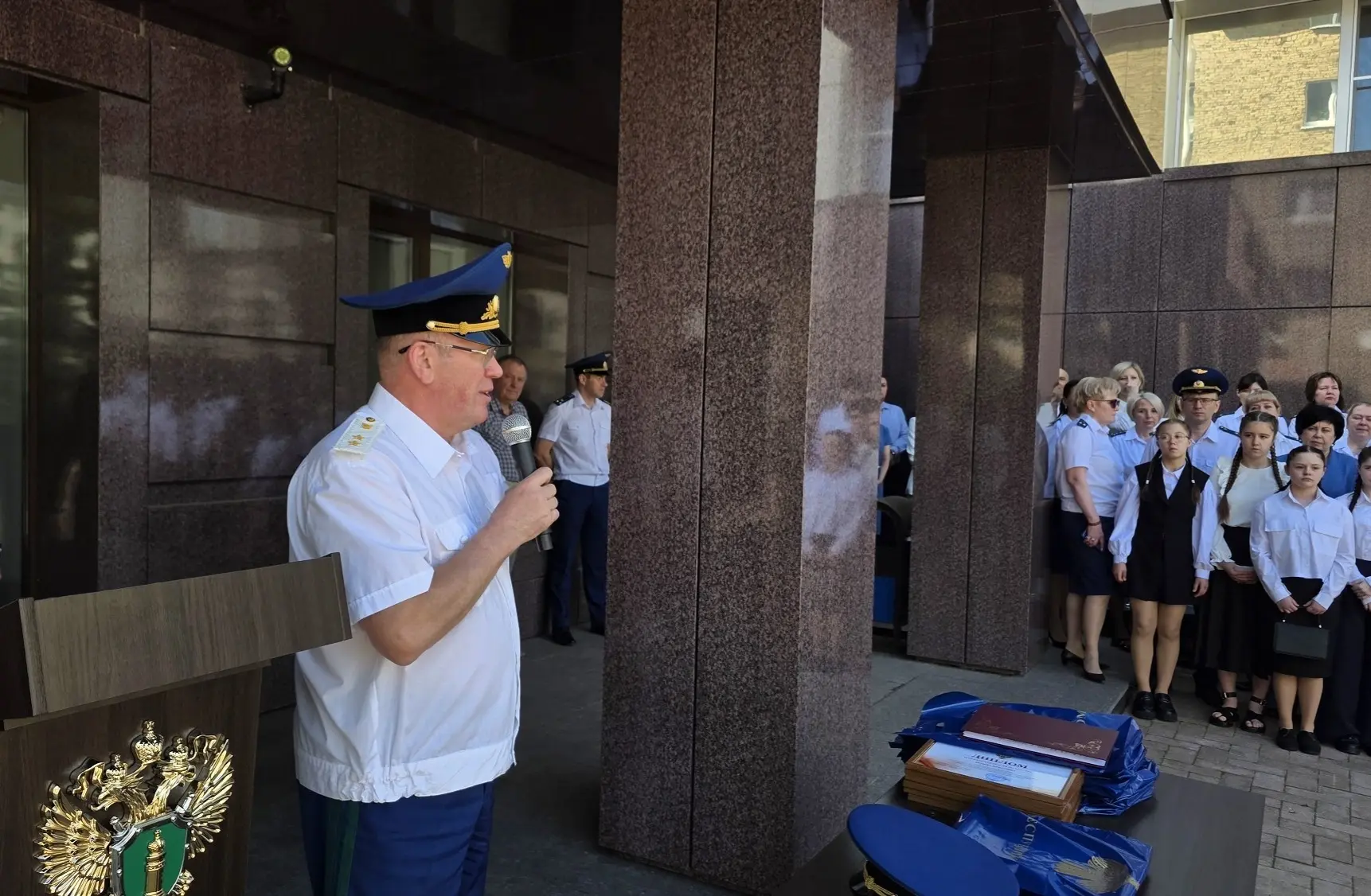🇷🇺 Накануне Дня России на площадке перед зданием прокуратуры Республики Коми состоялось торжествен