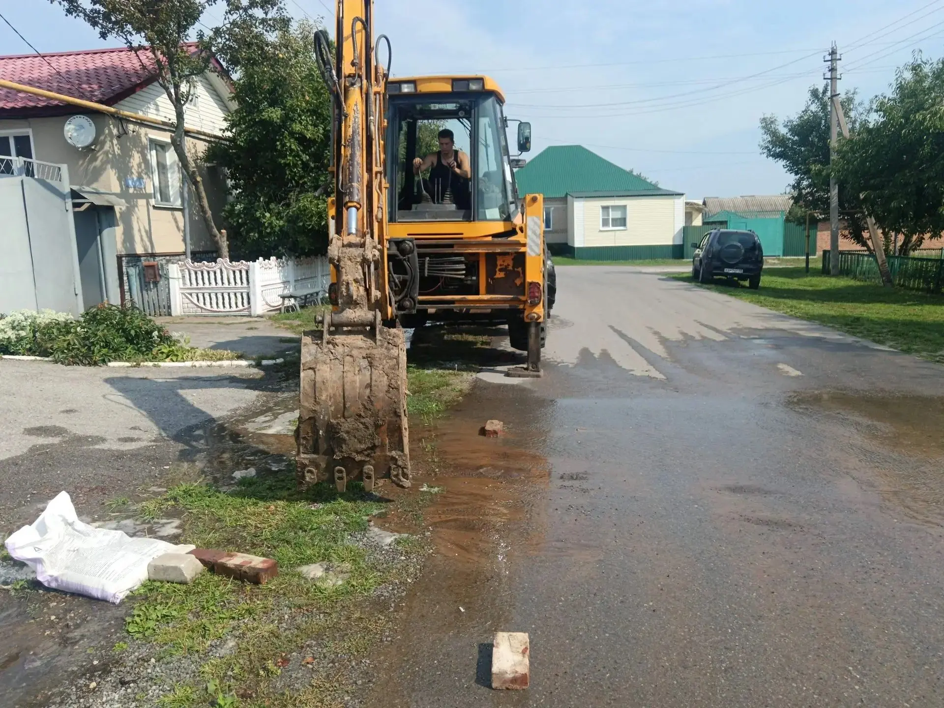 Устранение порыва водоснабжения в г. Усмань, ул. Фабричная, д. 31