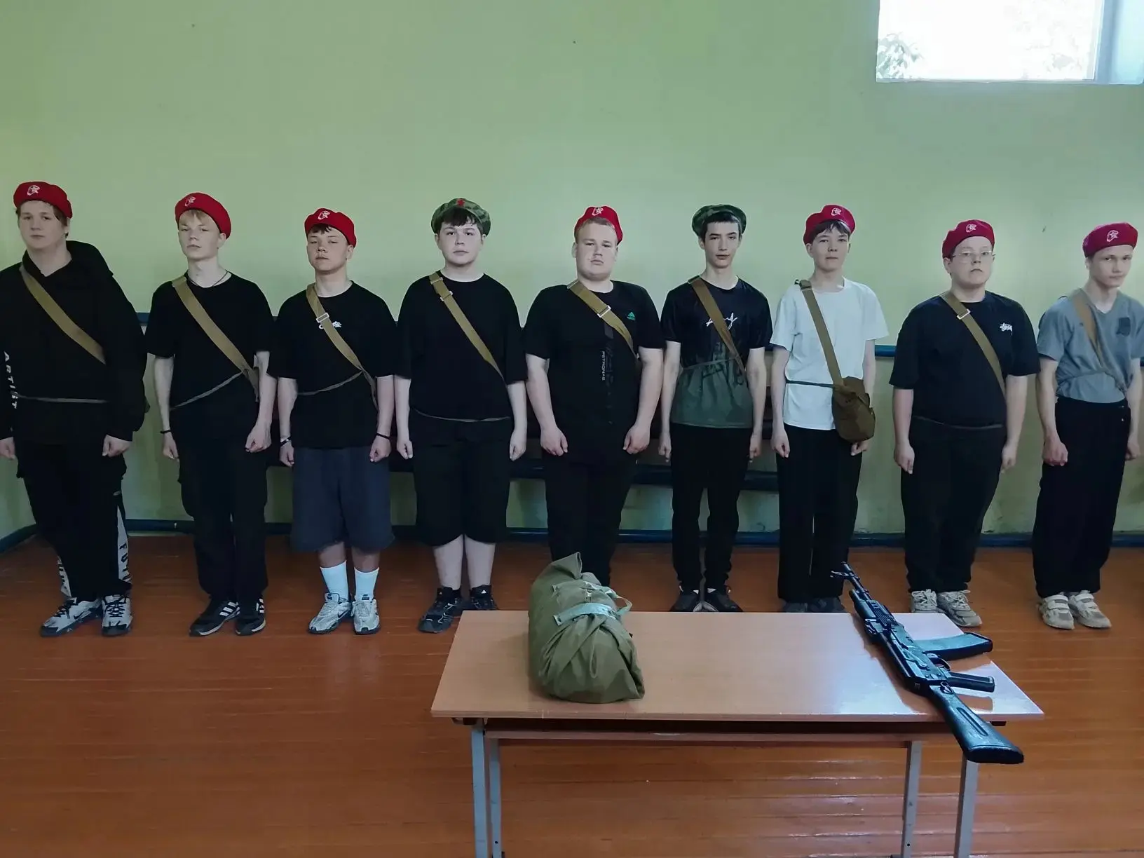 Военные сборы в МКОУ ООШ №4 города Советска: три дня мужества и дисциплины